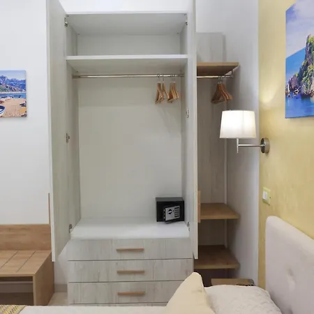 Apartment Theos Holidays Giardini Naxos