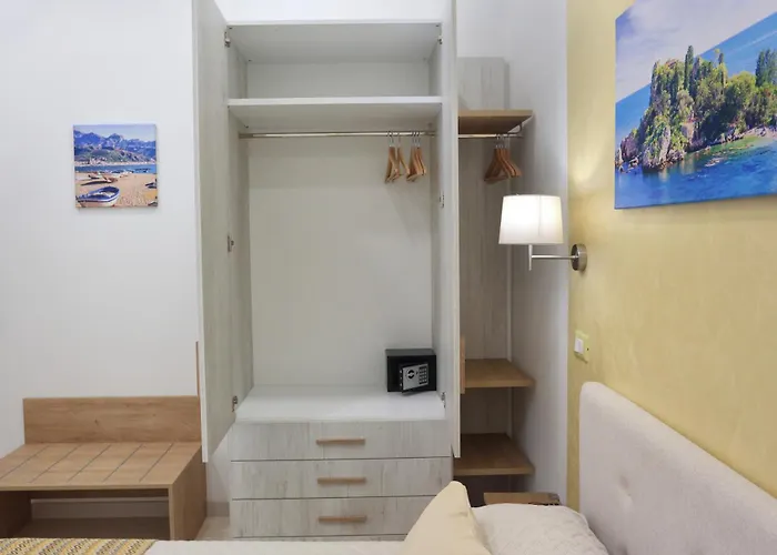 Appartamento Theos Holidays Giardini Naxos