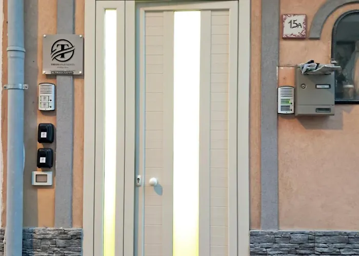 Appartamento Theos Holidays *